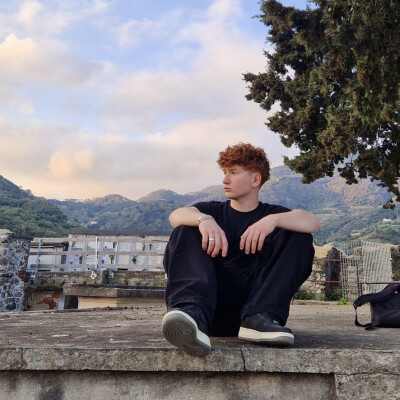 Filippo is looking for a Room / Studio / Apartment / Rental Property in Rotterdam