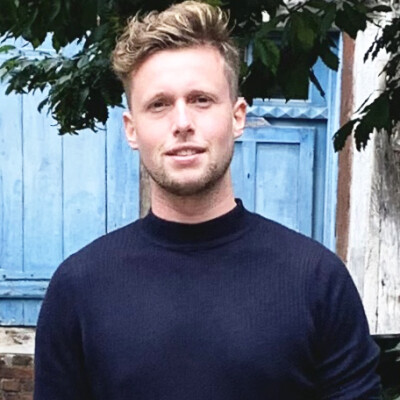 Luuk is looking for a Room / Studio / Apartment / Rental Property / HouseBoat in Rotterdam